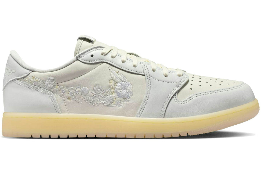 Air Jordan 1 Retro Low OG Rabbit Floral Swoosh — 36