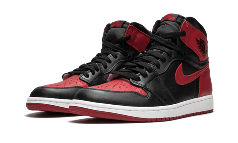 Air Jordan 1 Retro High Banned Bred (2016)