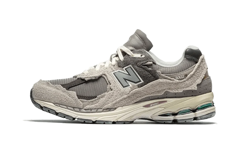 NEW BALANCE 2002R RAIN CLOUD PROTECTION PACK — 36