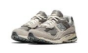 NEW BALANCE 2002R RAIN CLOUD PROTECTION PACK