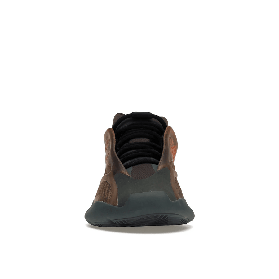 Adidas Yeezy 700 V3 Copper Fade — 36