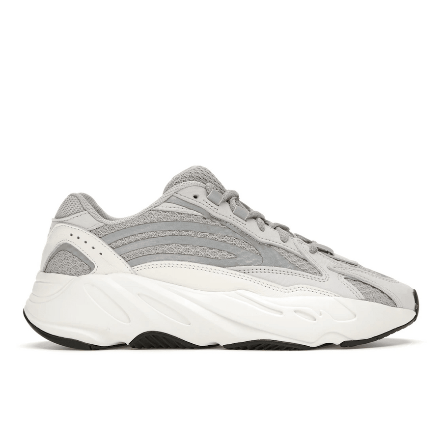 Adidas Yeezy Boost 700 V2 Static — 36