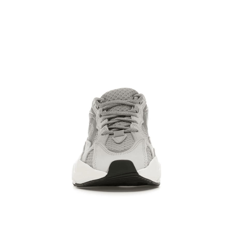 Adidas Yeezy Boost 700 V2 Static — 36