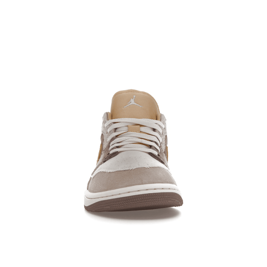Air Jordan 1 Low SE Craft Taupe Haze — 36