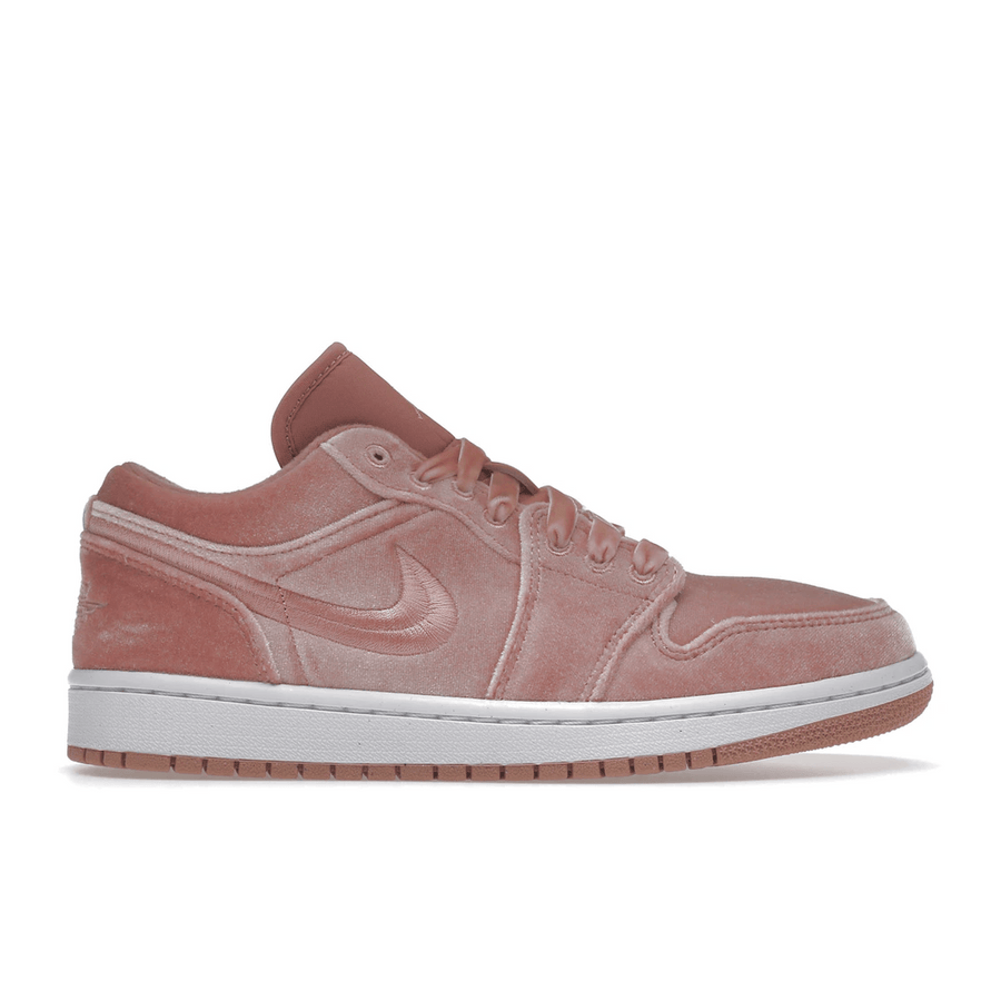 Air Jordan 1 Low SE Pink Velvet — 36