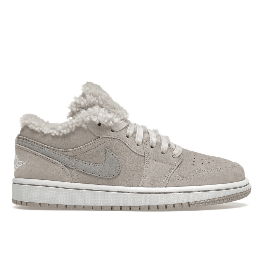 Air Jordan 1 Low SE Sherpa Fleece — 36