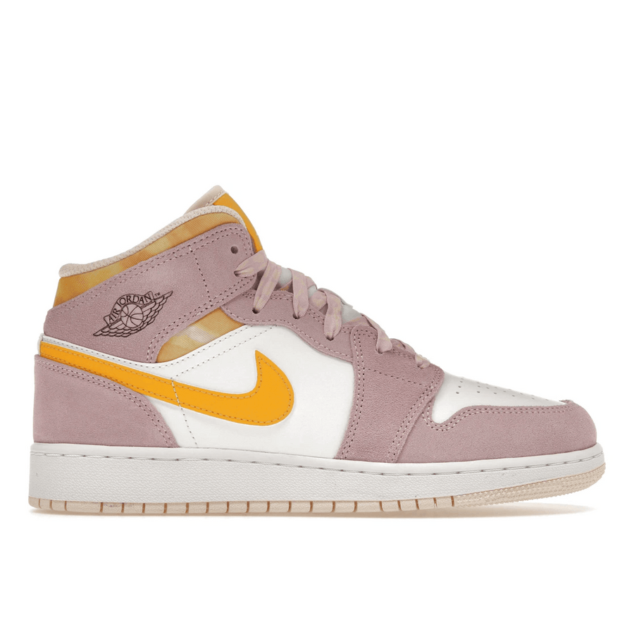 Air Jordan 1 Mid SE Arctic Pink — 36