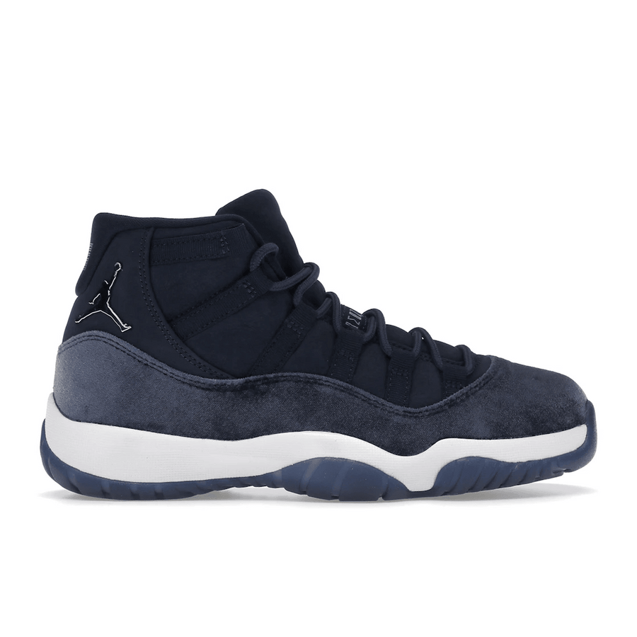 Air Jordan 11 Retro Midnight Navy — 36