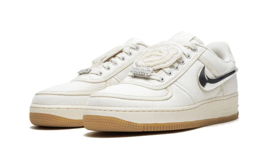 NIKE AIR FORCE 1 LOW TRAVIS SCOTT 'SAIL' — 36
