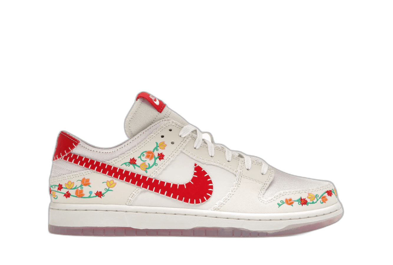 Dunk Low SB Decon N7 Opti Yellow University Red — 36
