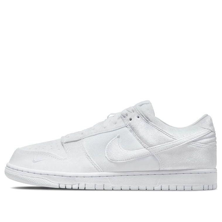 Dunk Low x Dover Street Market Triple White — 36