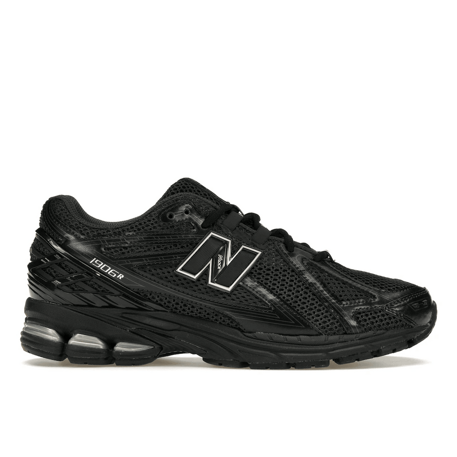 New Balance 1906R Black Metallic Silver — 36