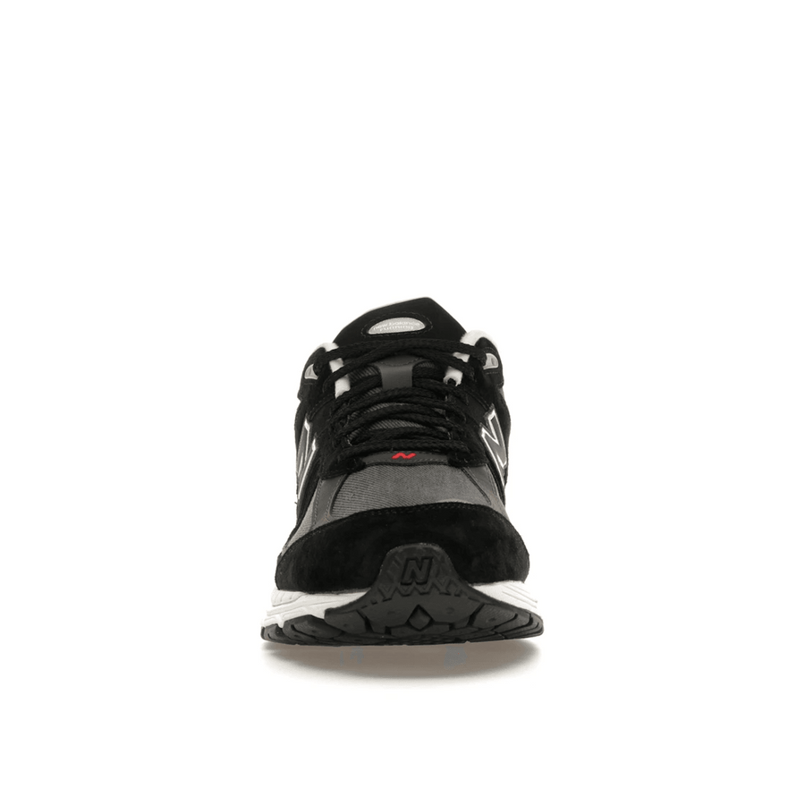 New Balance 2002R Black Sepia — 36