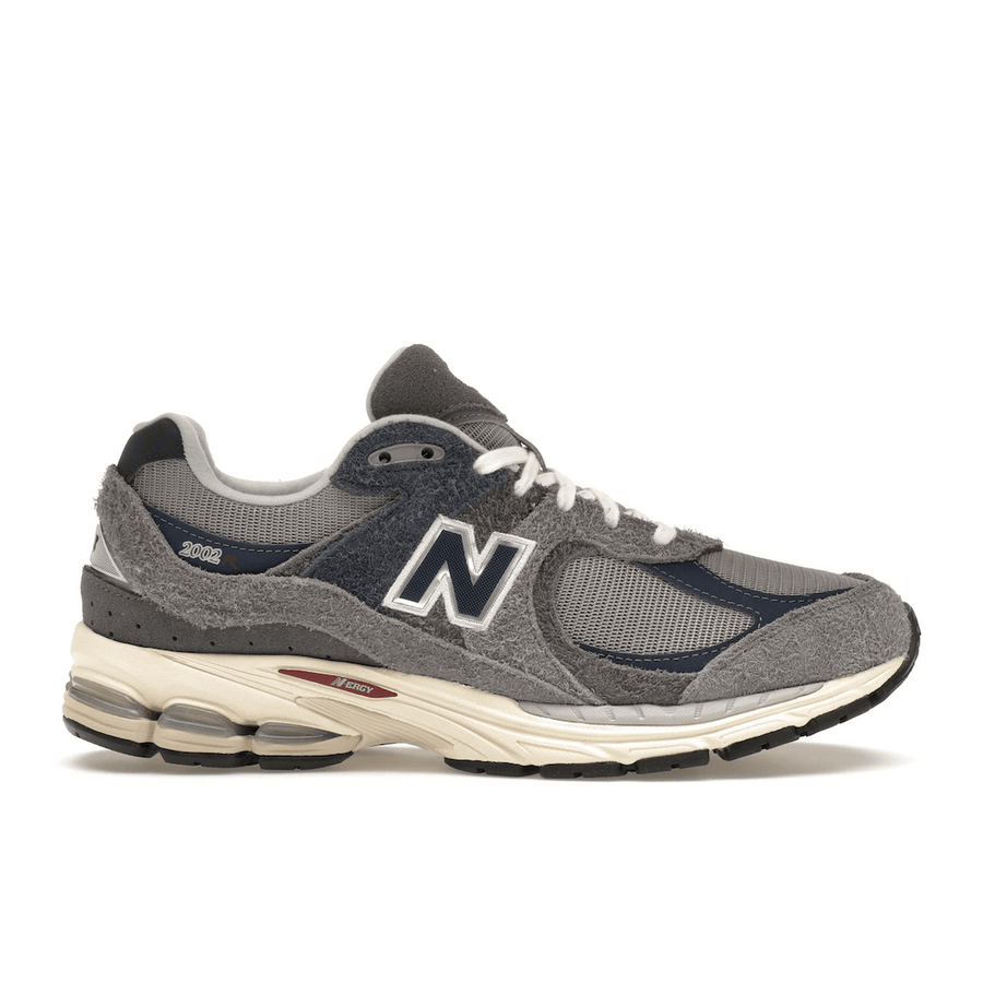 New Balance 2002R Navy Castlerock — 36