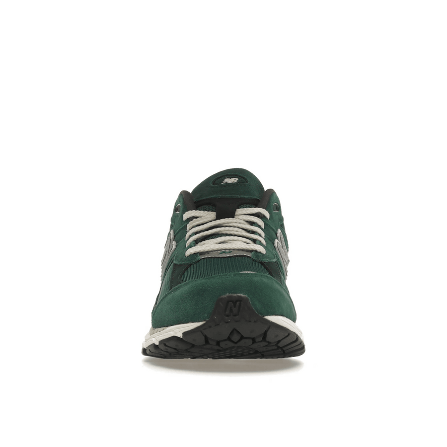 New Balance 2002R Nightwatch Green — 36