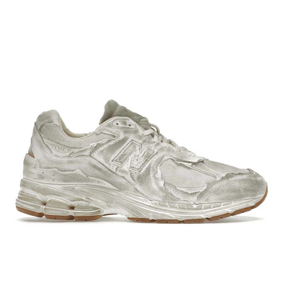 New Balance 2002R Protection Pack Distressed — 36