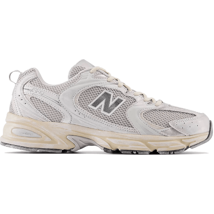 New Balance 530 Vintage Silver Metallic Moonbeam — 36