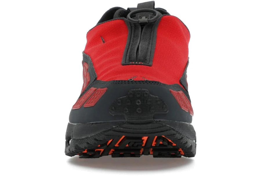 Nike Air Max Sunder Gore-Tex Hyper Crimson — 36