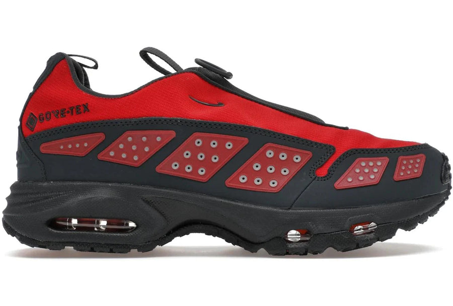 Nike Air Max Sunder Gore-Tex Hyper Crimson — 36