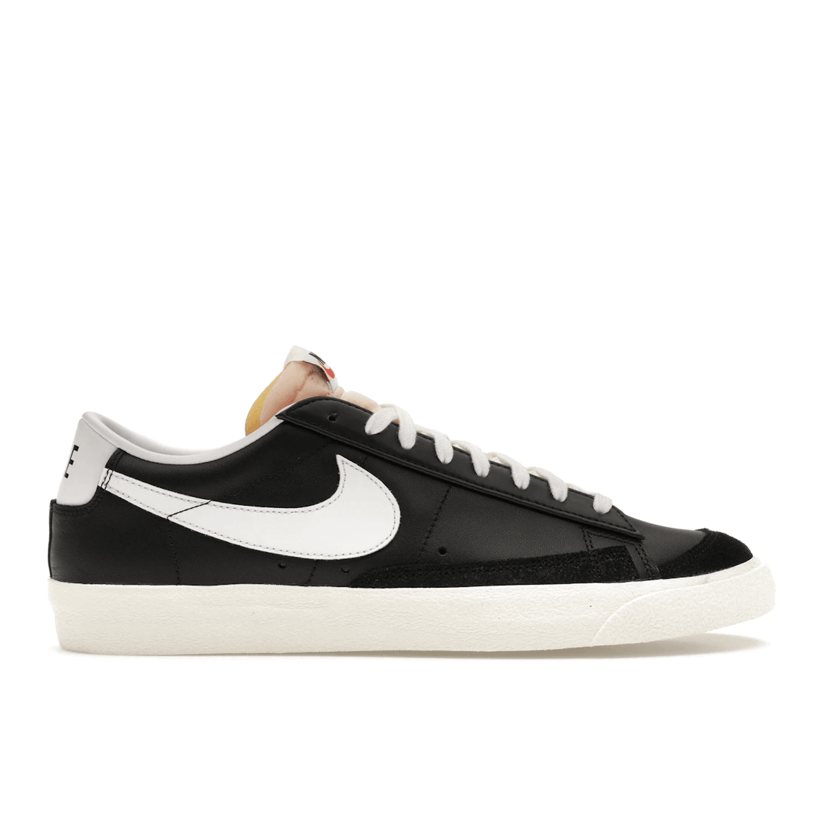 Nike Blazer Low 77 Black White — 36