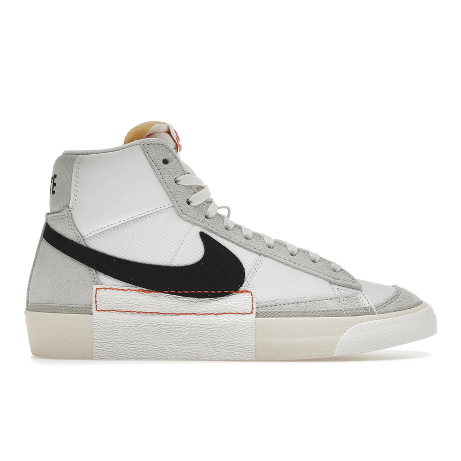 Nike Blazer Mid 77 Pro Club White Black Light Bone Summit White — 36