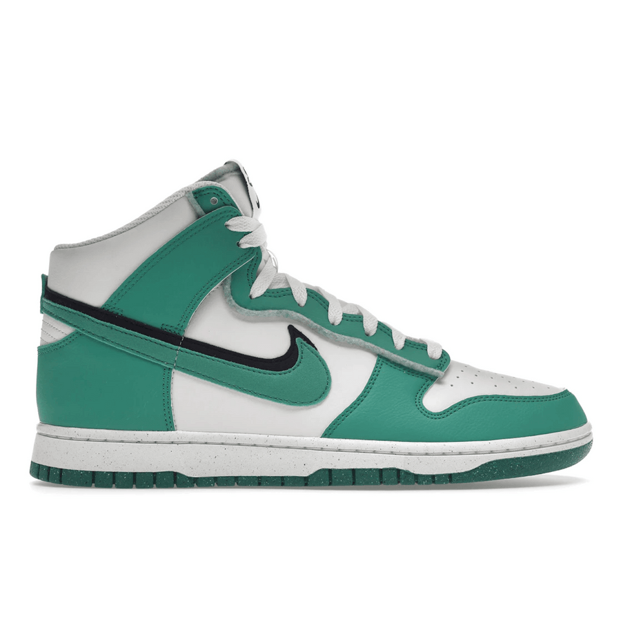 Nike Dunk High SE Stadium Green — 36