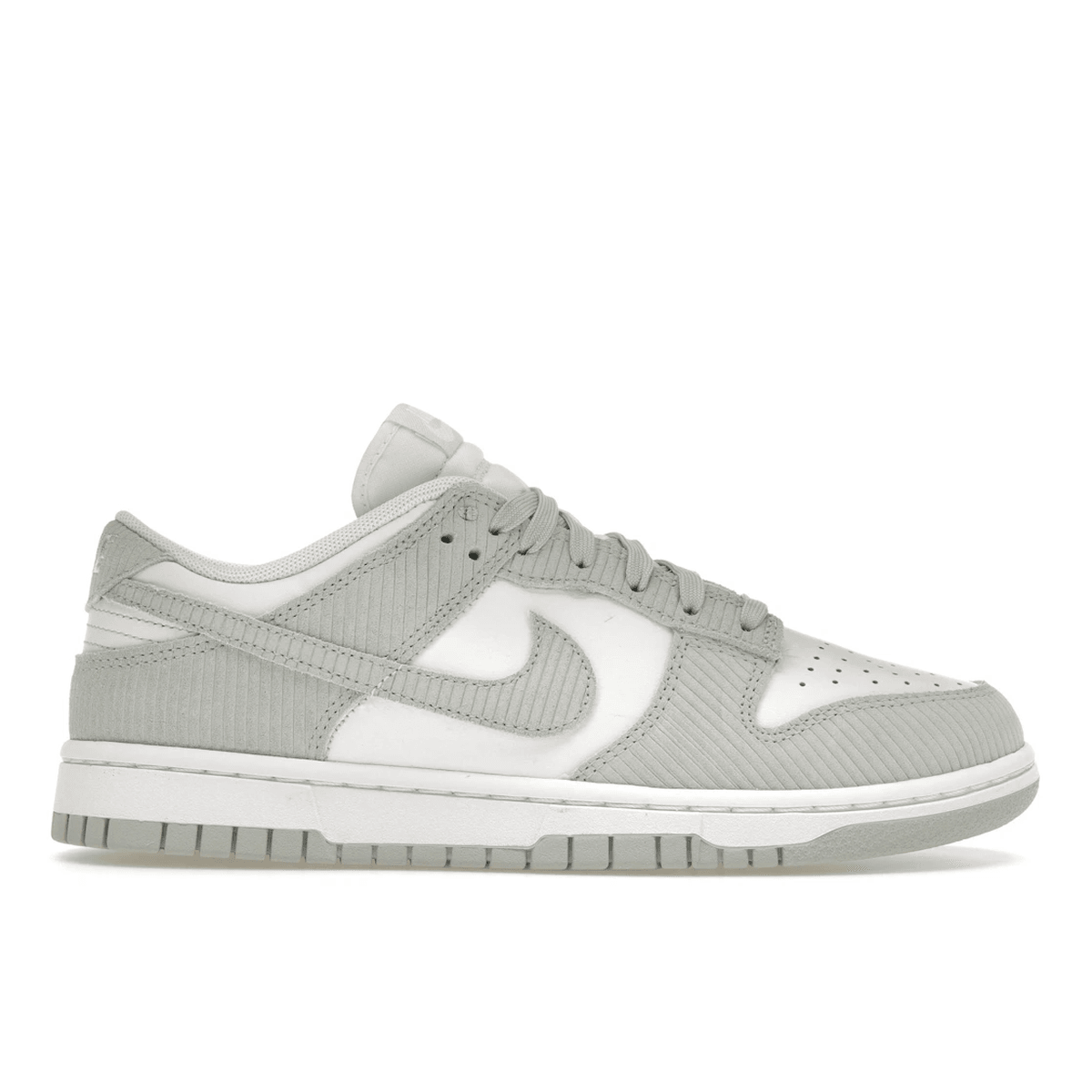 Nike Dunk Low Light Silver Corduroy — 36