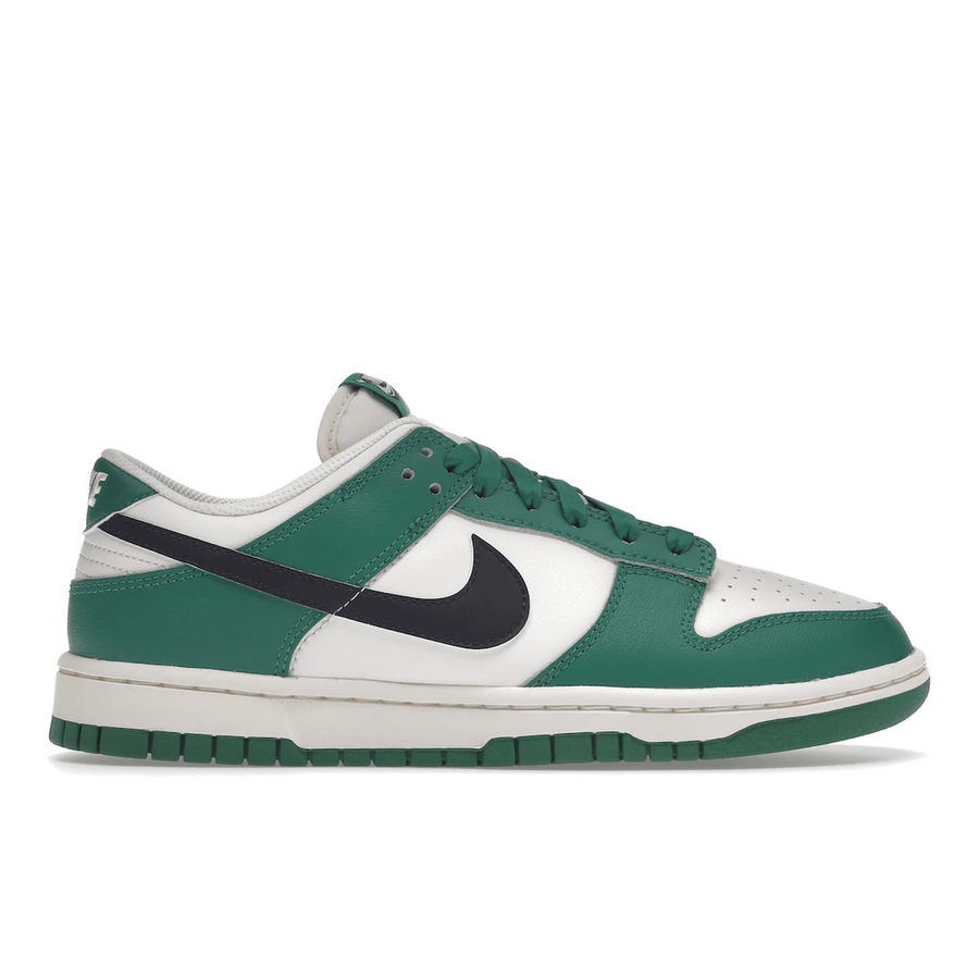 Nike Dunk Low SE Lottery Pack Malachite Green — 36