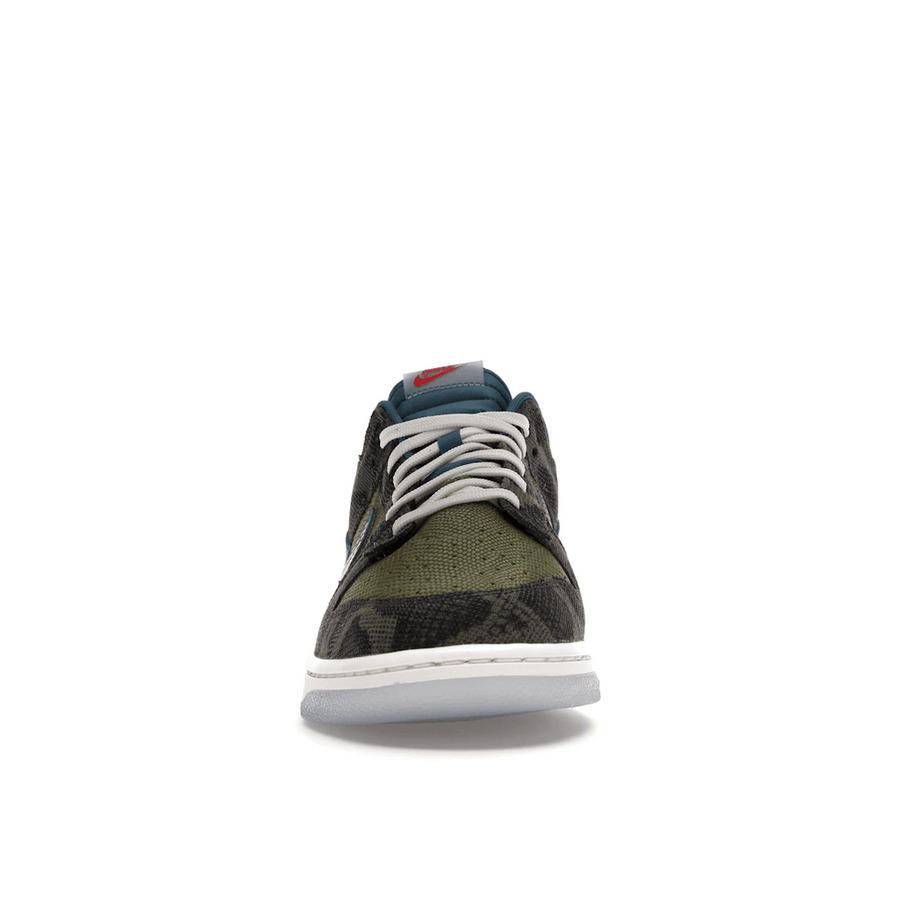 Nike Dunk Low Forever Family — 36