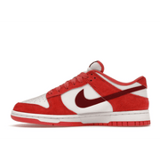 Nike Dunk Low Valentine's Day Red