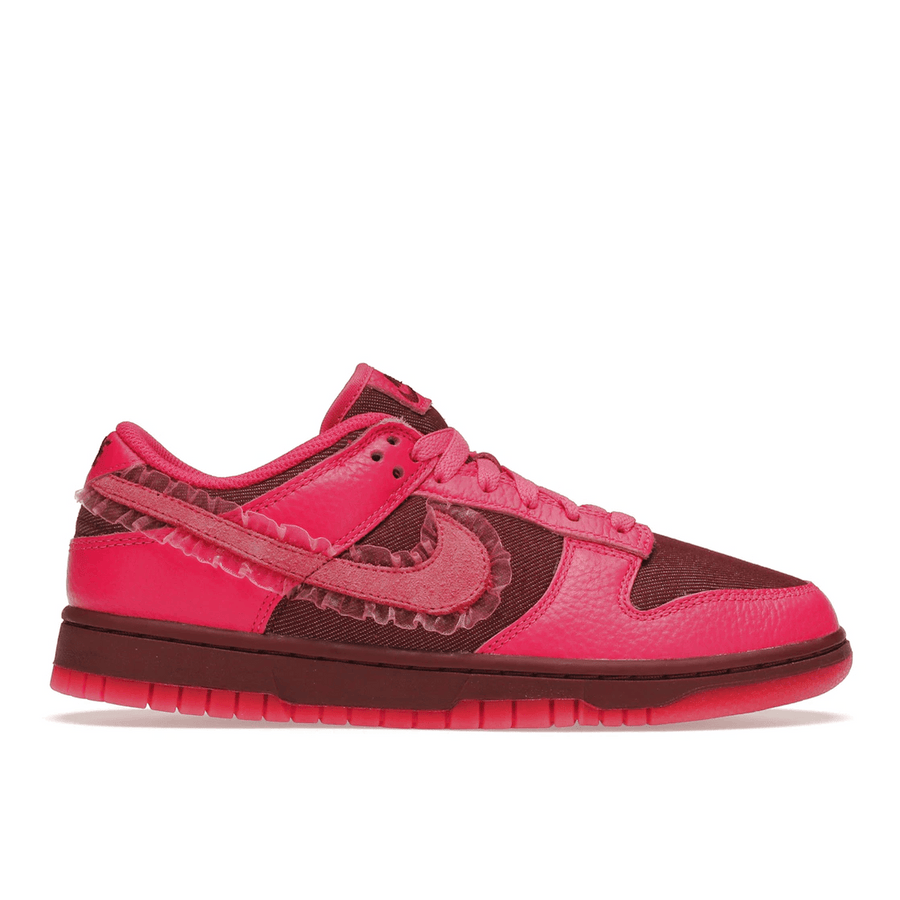Nike Dunk Low Valentine's Day — 36