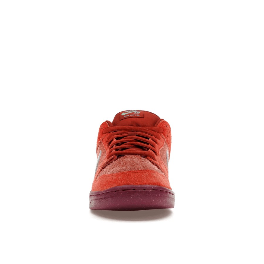 Nike SB Dunk Low Mystic Red Rosewood — 36