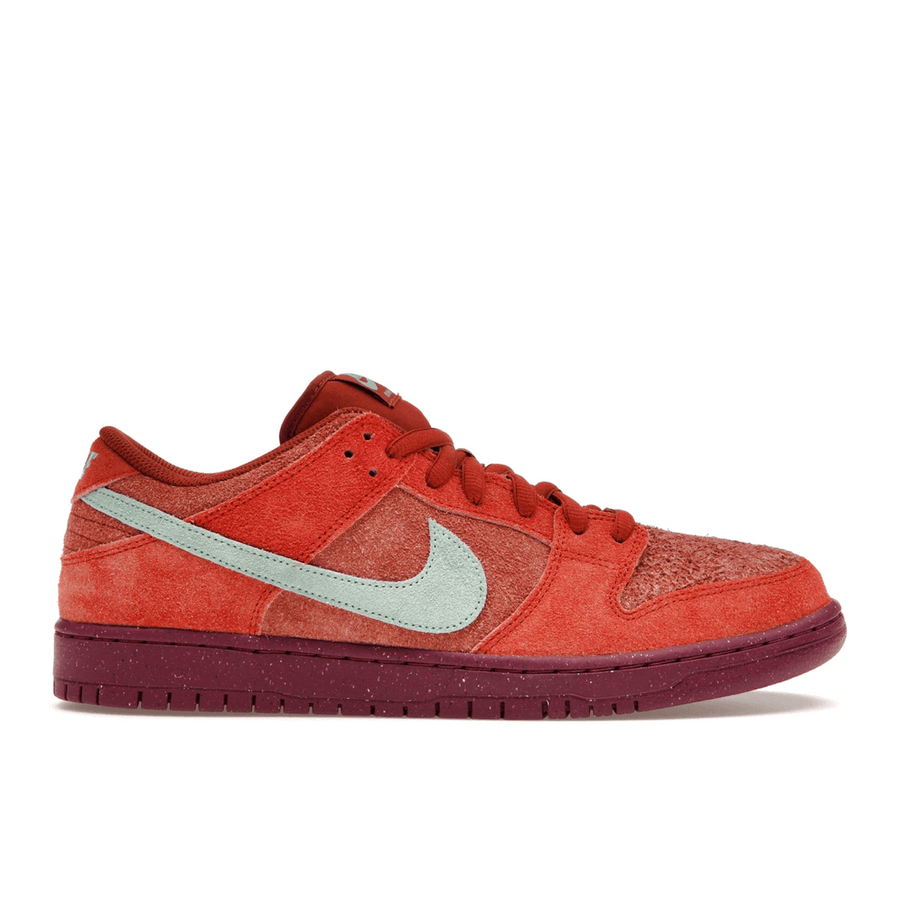 Nike SB Dunk Low Mystic Red Rosewood — 36