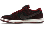 Nike SB Dunk Low Riot Skateshop