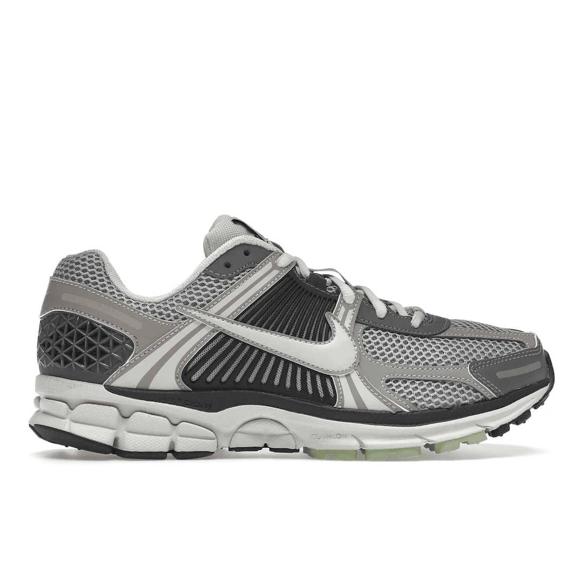 Nike Zoom Vomero 5 Cobblestone Flat Pewter — 36
