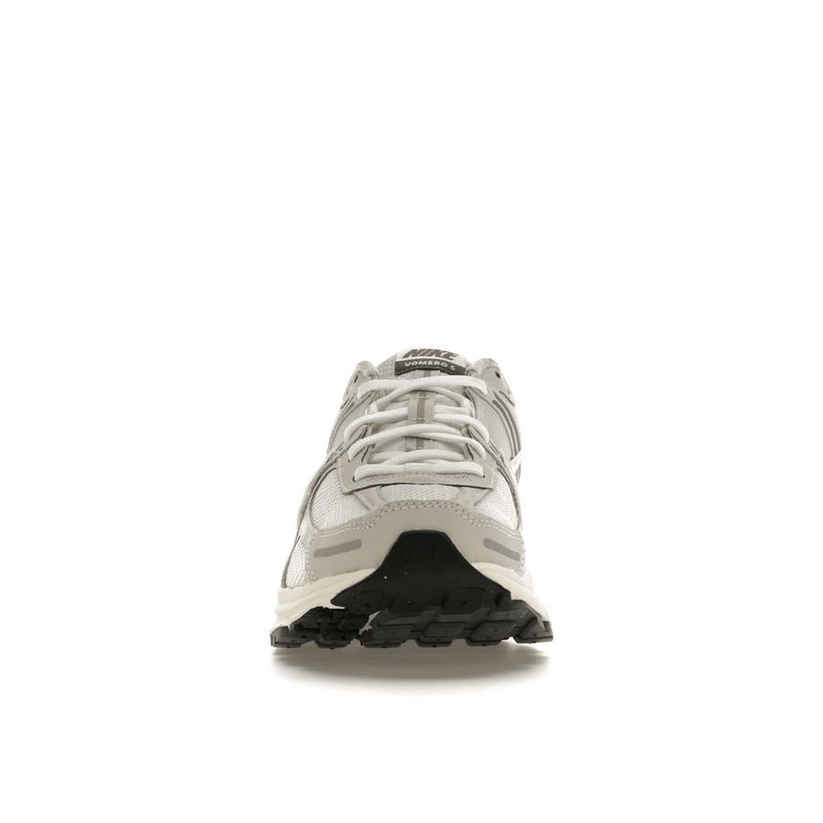 Nike Zoom Vomero 5 Platinum Tint — 36