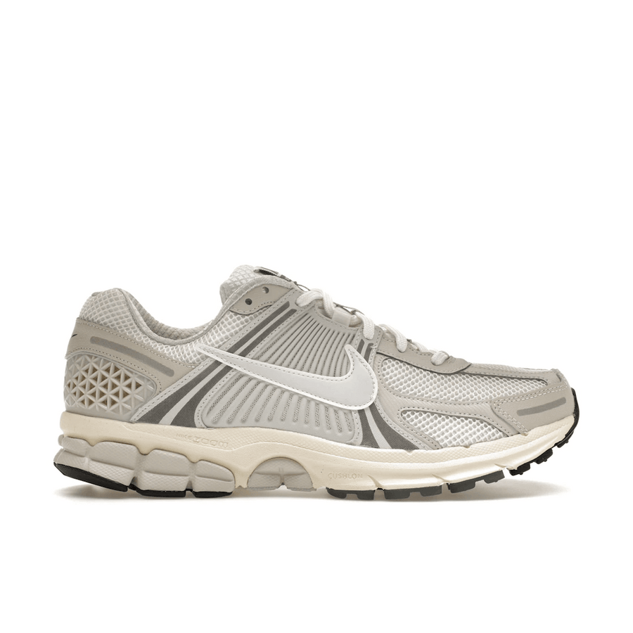 Nike Zoom Vomero 5 Platinum Tint — 36