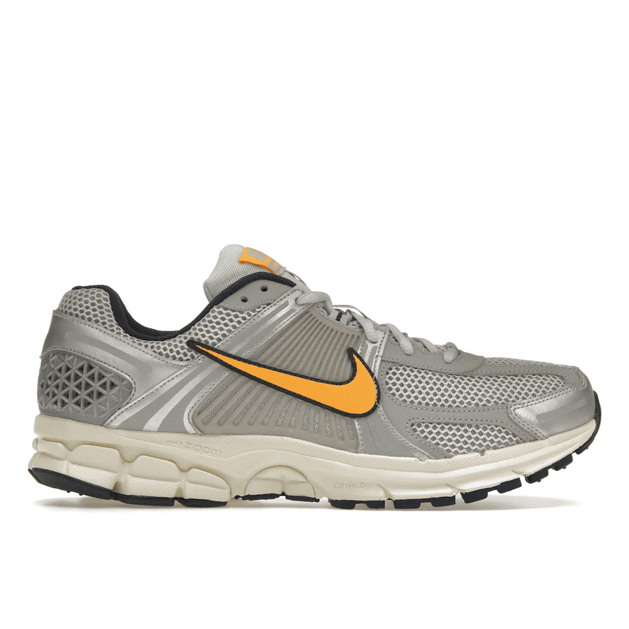 Nike Zoom Vomero 5 Pure Platinum Laser Orange — 36
