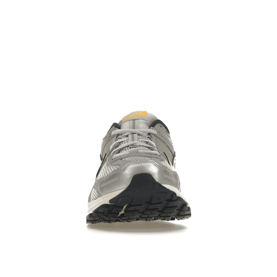 Nike Zoom Vomero 5 Pure Platinum Laser Orange — 36