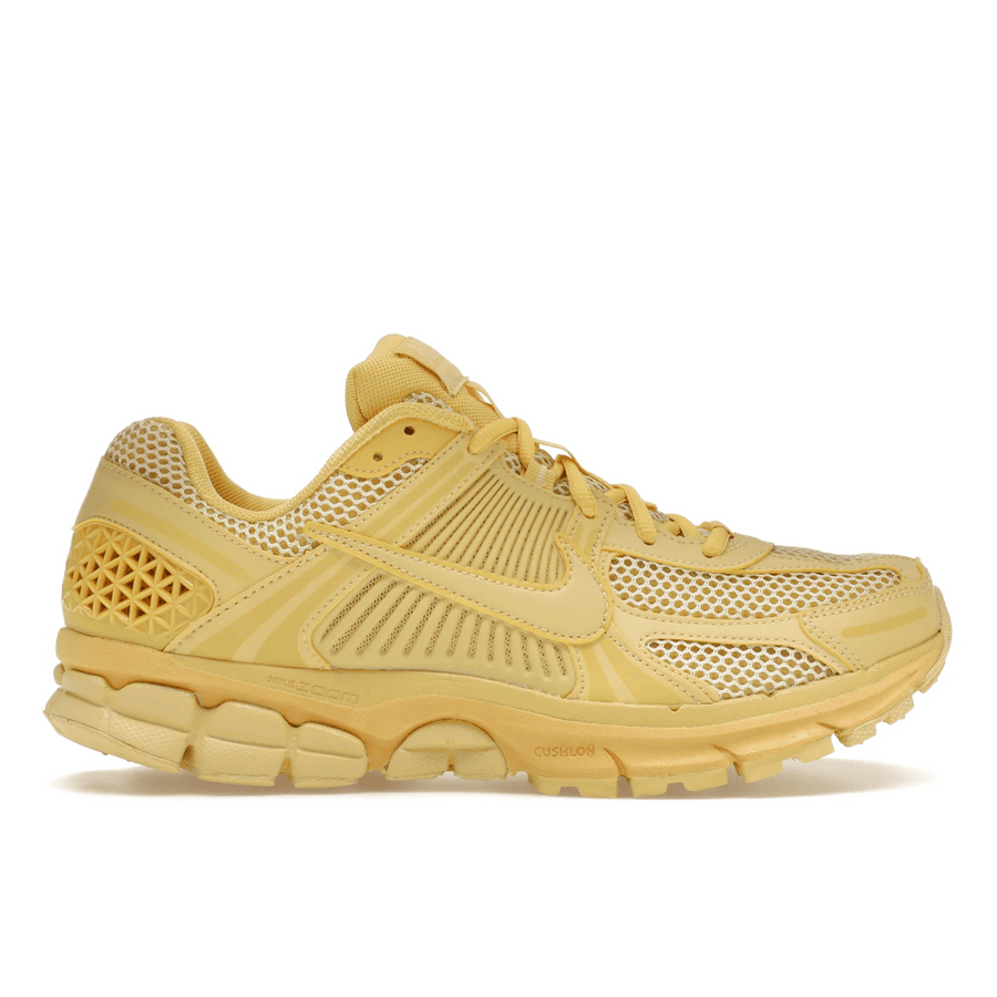 Nike Zoom Vomero 5 Saturn Gold — 36
