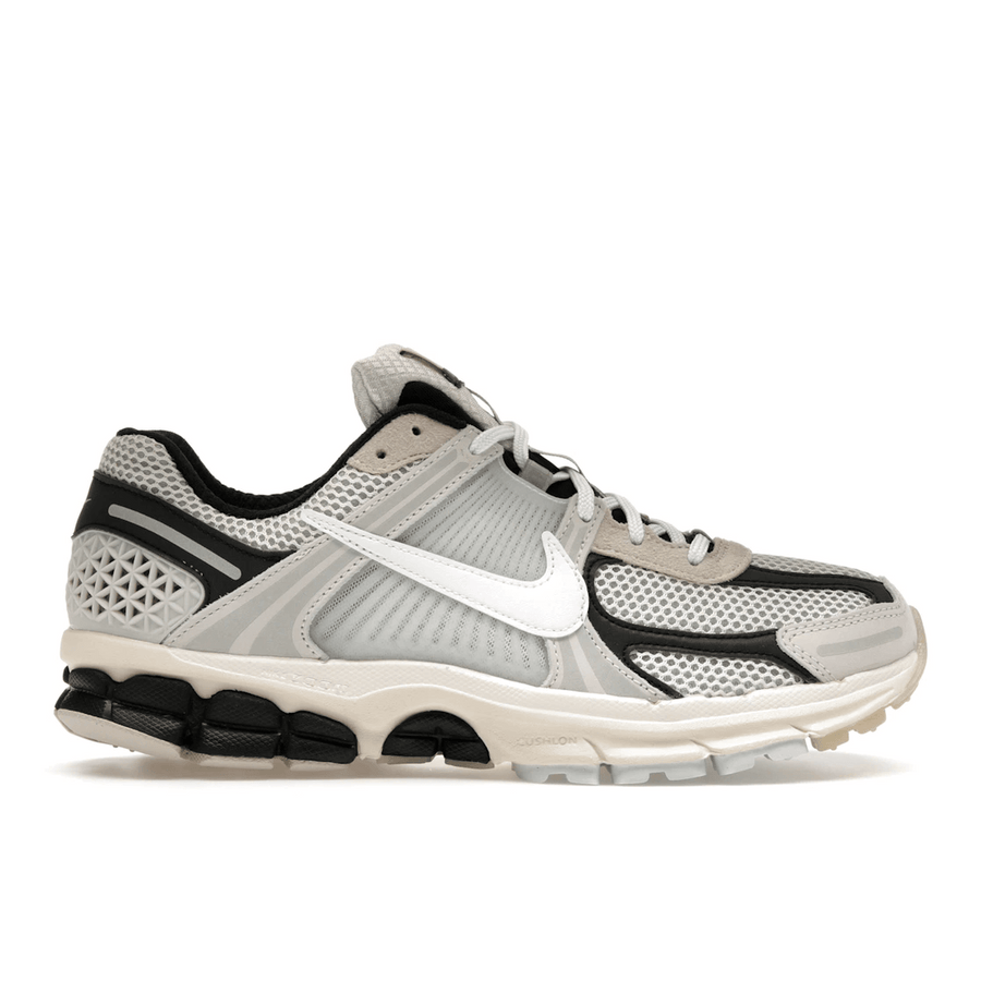 Nike Zoom Vomero 5 Supersonic Light Bone Black — 36