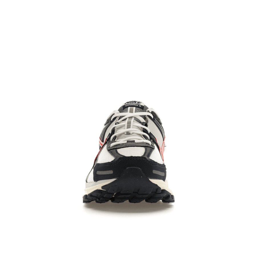 Nike Zoom Vomero 5 USA — 36