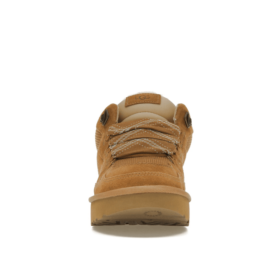 UGG Lowmel Chestnut — 36
